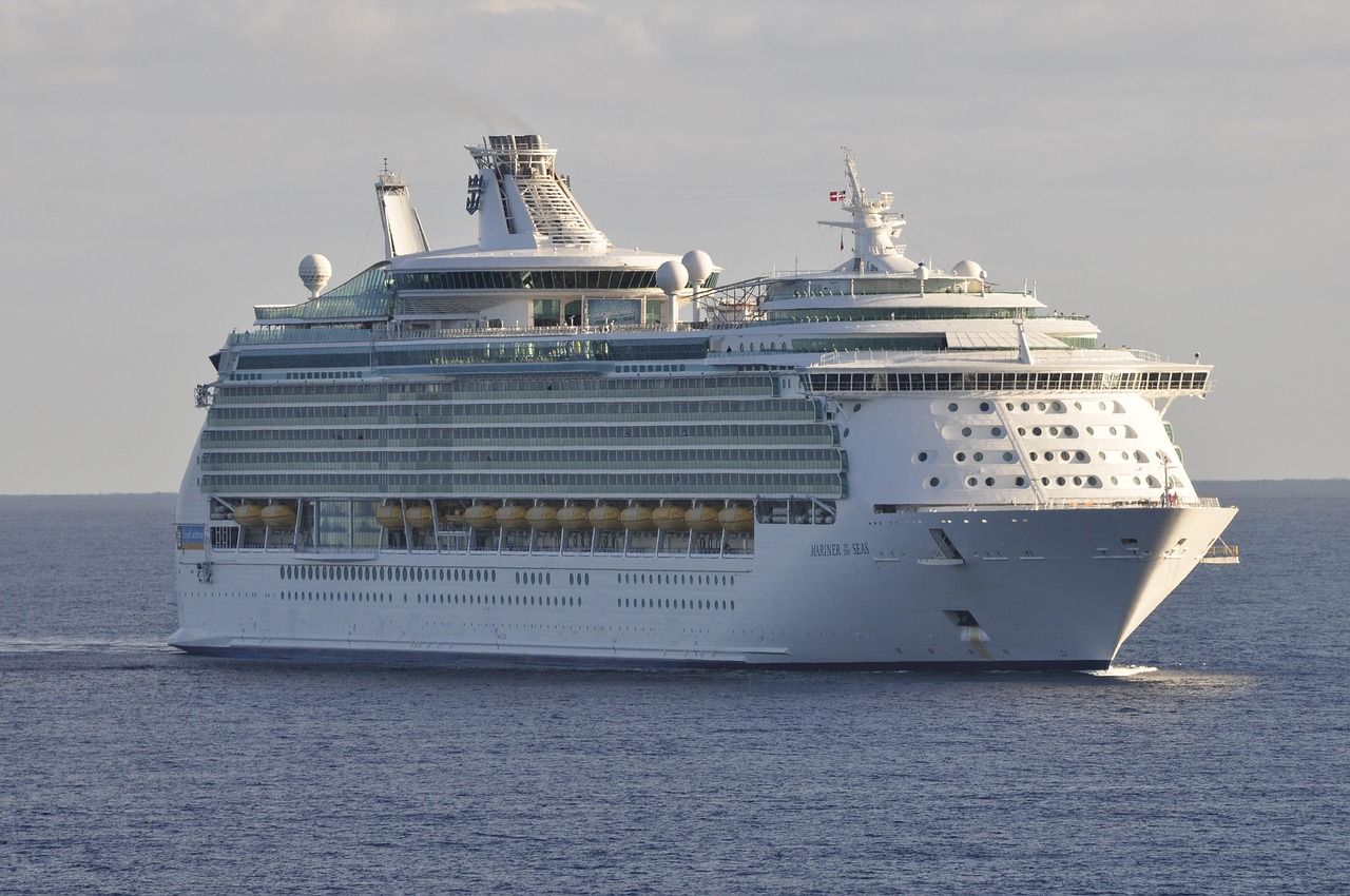 découvrez nos croisières en méditerranée pour explorer des paysages magnifiques, des cultures riches et des saveurs locales uniques à bord de navires confortables.